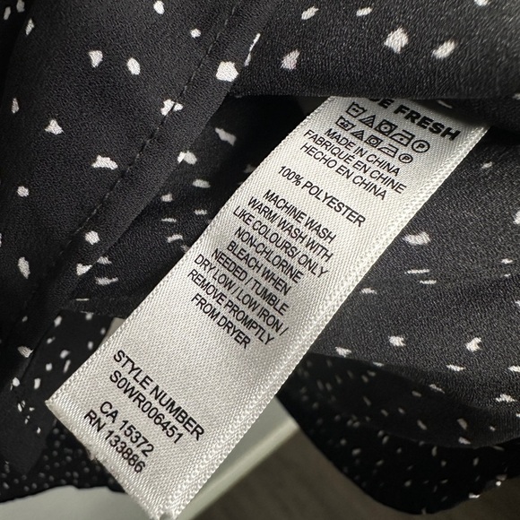 Joe Fresh Relaxed Fit Long Sleeve Polka Dot Blouse Medium - Picture 7 of 11